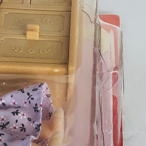 Calico Critters (Sylvanian Families) Sheep Sister With Kitchen Set New in Box - Picture 14 of 14